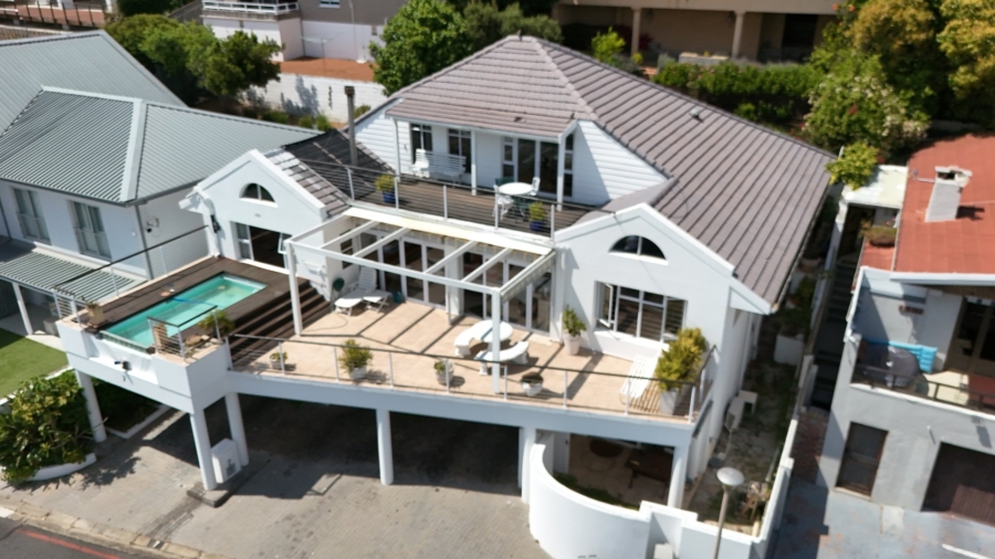 To Let 3 Bedroom Property for Rent in Gordons Bay Village Western Cape
